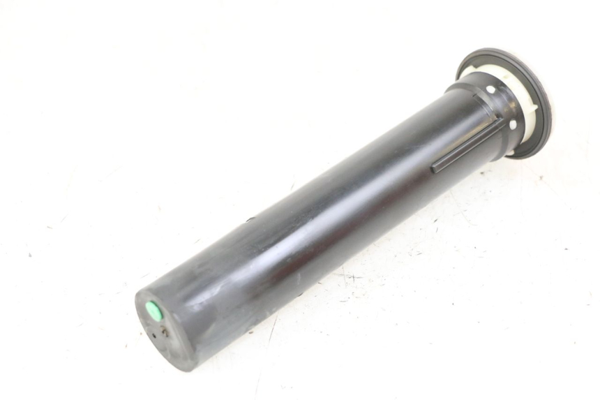 photo de DEPOSITO NIVEL PIAGGIO MP3 125 (2006 - 2014) - Vista principal