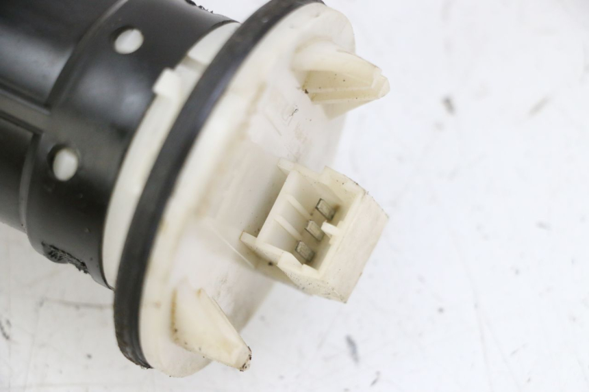 photo de DEPOSITO NIVEL PIAGGIO VESPA LX 150 (2005 - 2013) - Zoom estado de uso