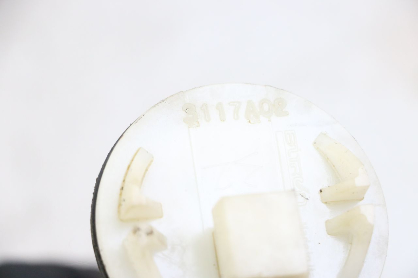 photo de DEPOSITO NIVEL PIAGGIO VESPA LX 150 (2005 - 2013) - Primer plano técnico