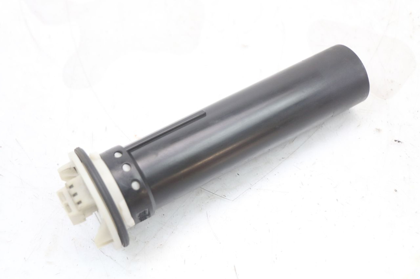 photo de INDICADOR DE NIVEL DE COMBUSTIBLE PIAGGIO VESPA LX 2T 50 (2005 - 2013) - Otra perspectiva