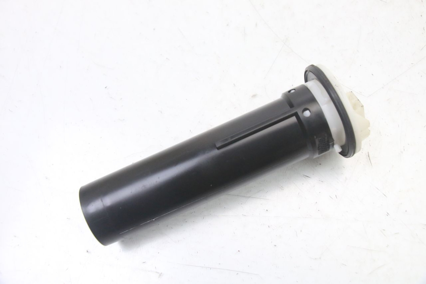 photo de DEPOSITO NIVEL PIAGGIO VESPA LX IE 125 (2010 - 2012) - Detalle de la pieza