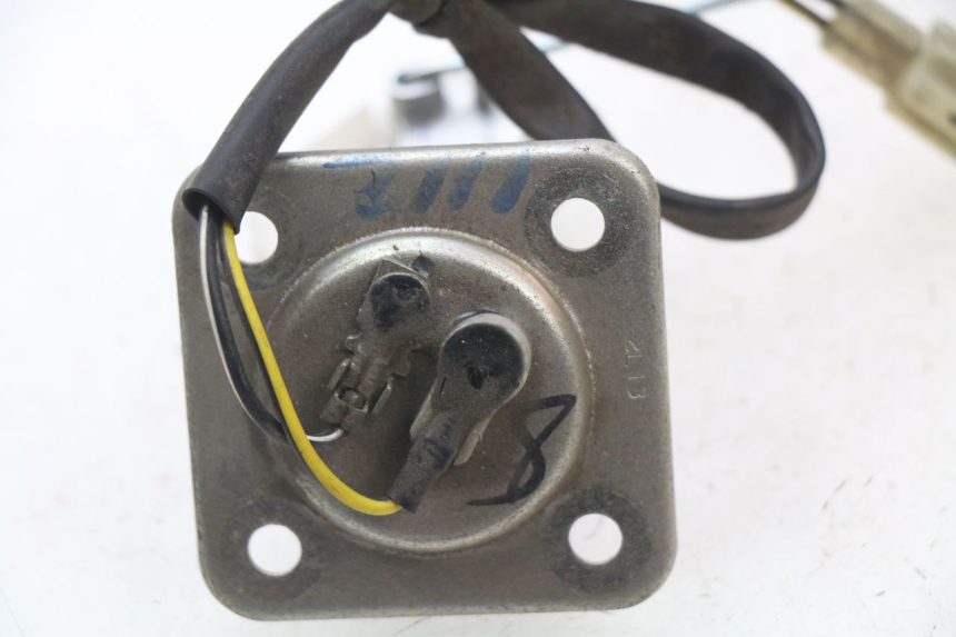 photo de DEPOSITO NIVEL PIAGGIO PRIMAVERA 125 (2013 - 2021) - Otra perspectiva