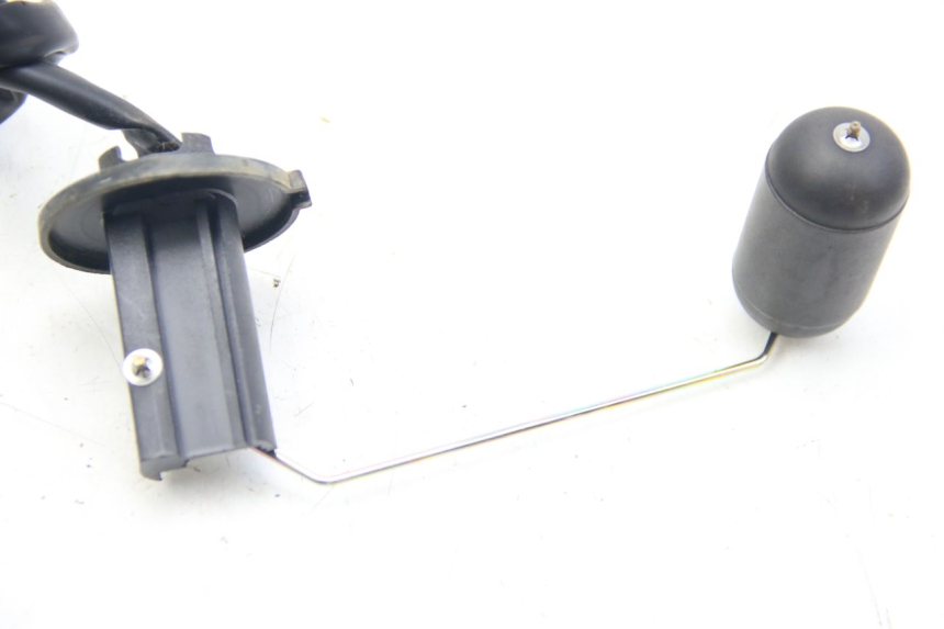 photo de INDICADOR DE NIVEL DE COMBUSTIBLE TNT MOTOR ROMA 10' 4T 50 (2019 - 2022) - Zoom estado de uso