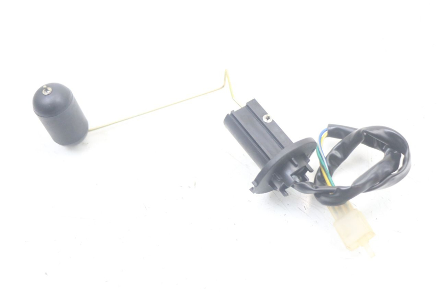 photo de INDICADOR DE NIVEL DE COMBUSTIBLE TNT MOTOR ROMA 10' 4T 50 (2007 - 2018) - Zoom estado de uso