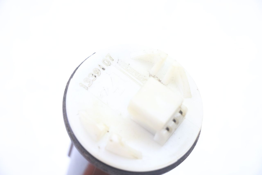 photo de DEPOSITO NIVEL GILERA RUNNER SP 50 (2006 - 2008) - Otra perspectiva