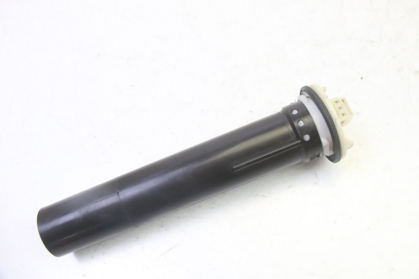 photo de INDICADOR DE NIVEL DE COMBUSTIBLE GILERA RUNNER SP 50 (2009 - 2017) - Primer plano técnico