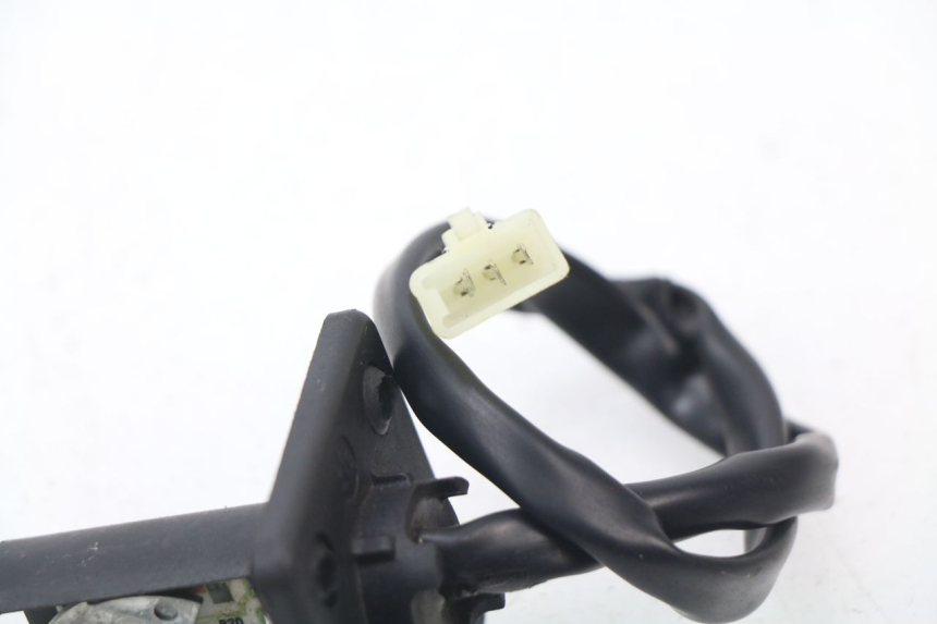 photo de DEPOSITO NIVEL JM MOTORS SC 4T 50 (2018 - 2021) - Otra perspectiva