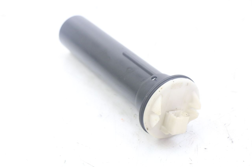 photo de INDICADOR DE NIVEL DE COMBUSTIBLE APRILIA SCARABEO 100 (2003 - 2012) - Otra perspectiva