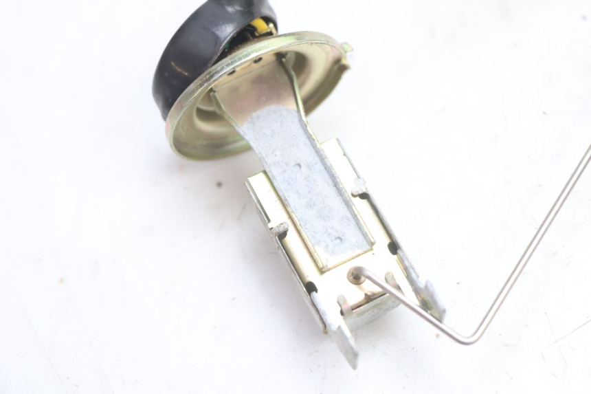 photo de DEPOSITO NIVEL PEUGEOT SPEEDFIGHT 2 AC 50 (2000 - 2009) - Otra perspectiva