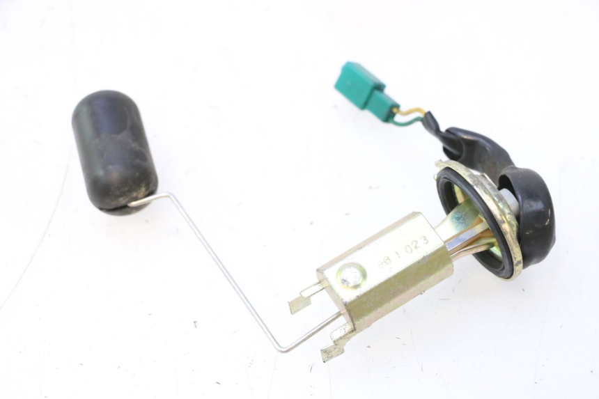 photo de INDICADOR DE NIVEL DE COMBUSTIBLE. PEUGEOT SPEEDFIGHT LC 50 (1996 - 2002) - Vista principal