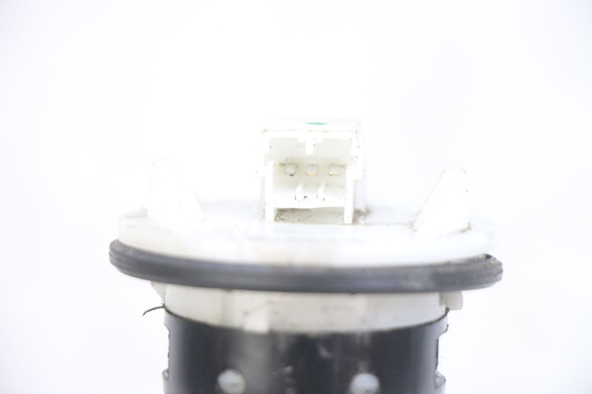 photo de INDICADOR DE NIVEL DE COMBUSTIBLE APRILIA SR 2T 50 (2012 - 2017) - Zoom estado de uso