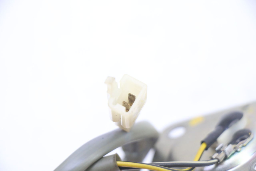 photo de INDICADOR DE NIVEL DE COMBUSTIBLE APRILIA SR 2T 50 (2018 - 2022) - Otra perspectiva