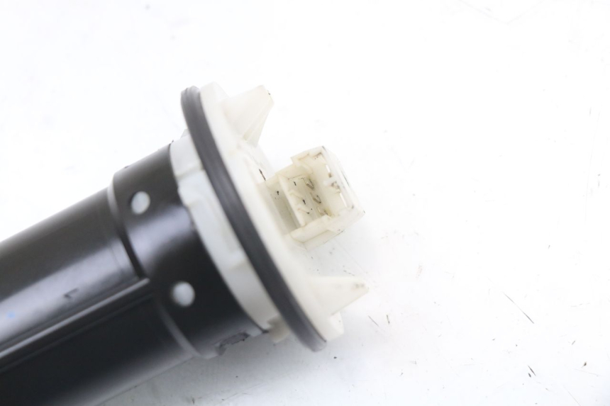 photo de DEPOSITO NIVEL APRILIA SR MOTARD 50 (2012 - 2018) - Detalle de la pieza