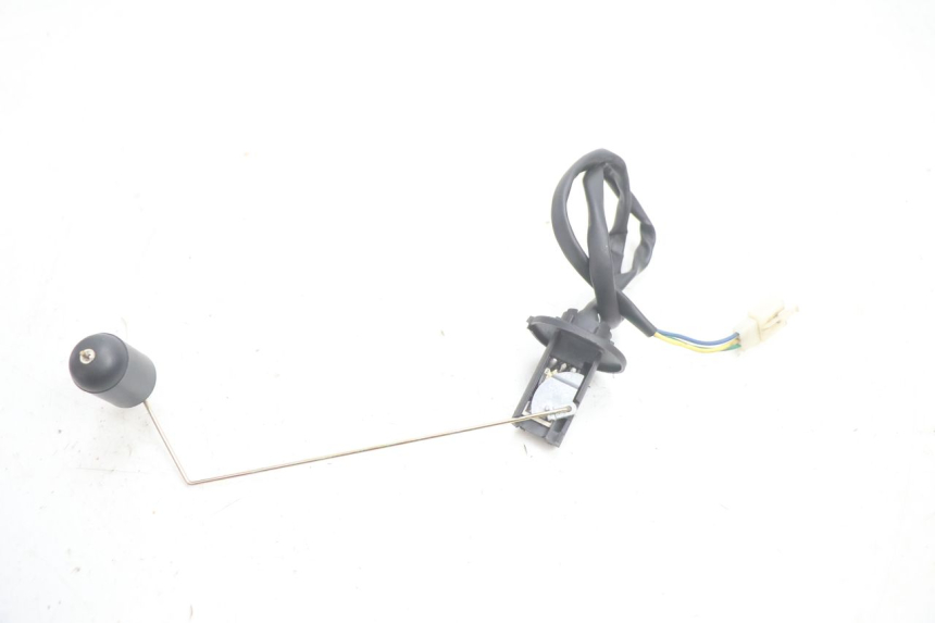 photo de DEPOSITO NIVEL RAZZO STEED 125 (2012 - 2018) - Zoom estado de uso