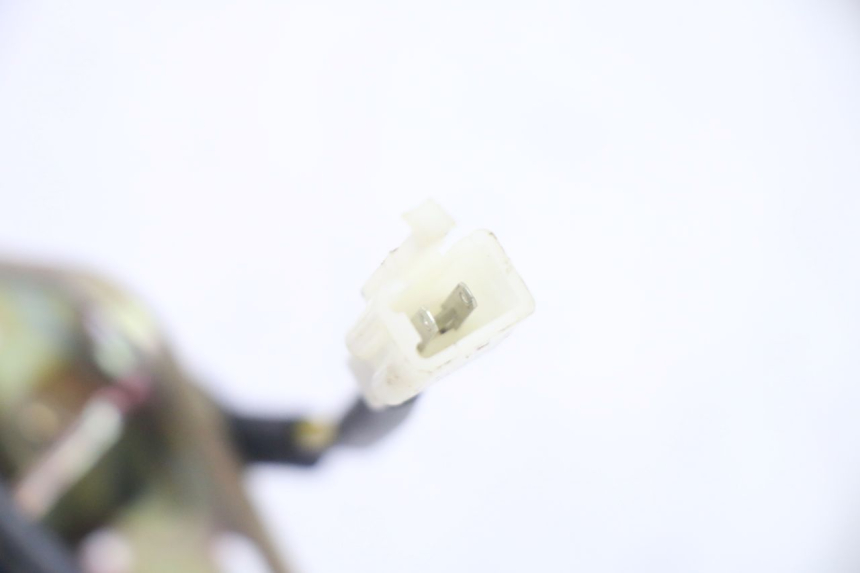 photo de DEPOSITO NIVEL PEUGEOT STREETZONE I NAKED 2T 50 (2018 - 2020) - Primer plano técnico