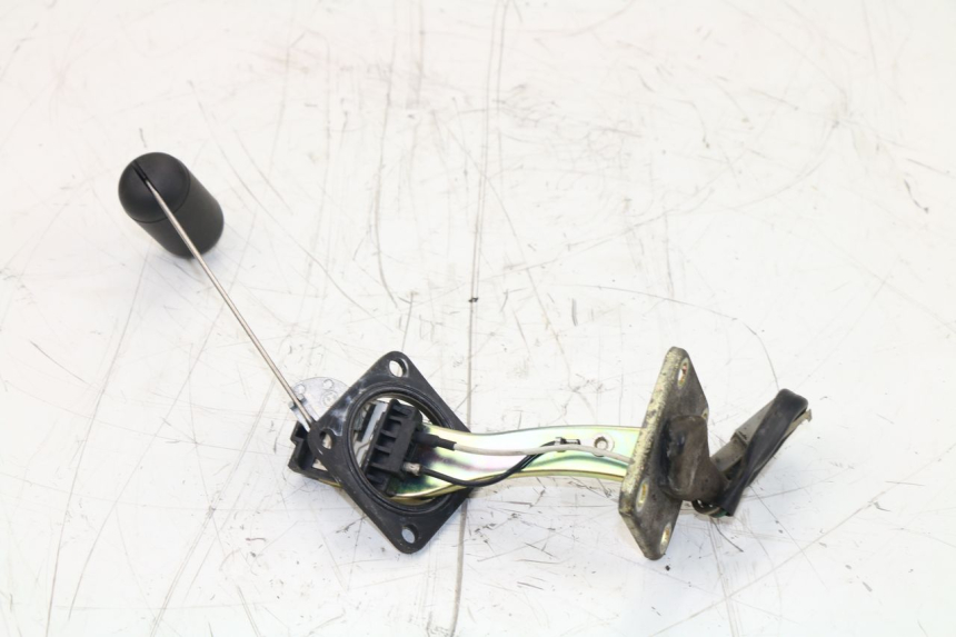 photo de DEPOSITO NIVEL SYM GTS 125 (2005 - 2008) - Otra perspectiva