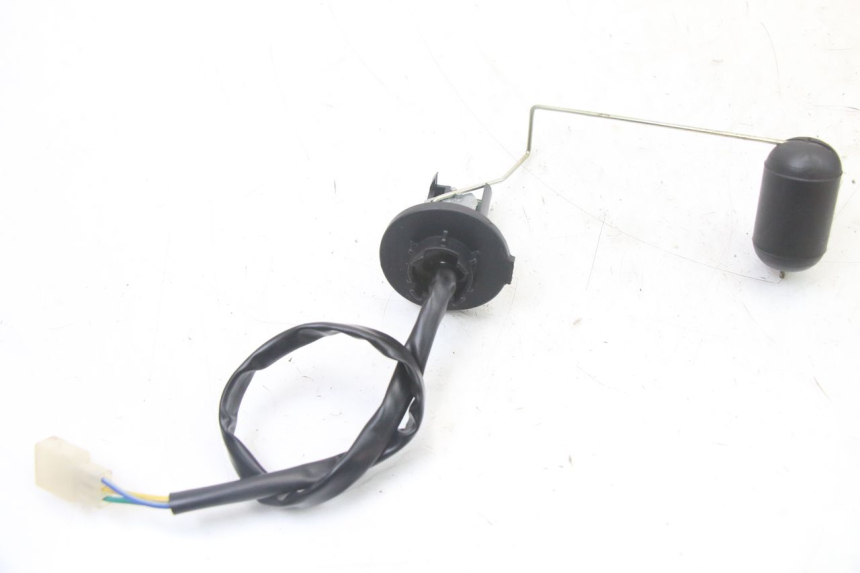 photo de DEPOSITO NIVEL TNT MOTOR ROMA 10' 2T 50 (2011 - 2018) - Detalle de la pieza