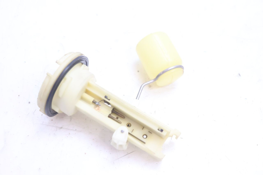 photo de DEPOSITO NIVEL PEUGEOT TREKKER TKR 50 (2005 - 2014) - Detalle de la pieza