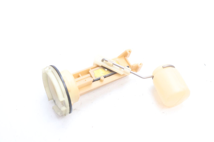 photo de INDICADOR DE NIVEL DE COMBUSTIBLE PEUGEOT TREKKER 50 (1995 - 2004) - Zoom estado de uso