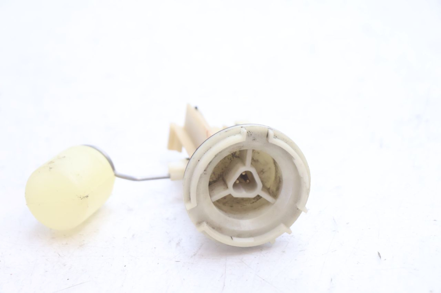 photo de INDICADOR DE NIVEL DE COMBUSTIBLE PEUGEOT TREKKER 50 (1995 - 2004) - Otra perspectiva