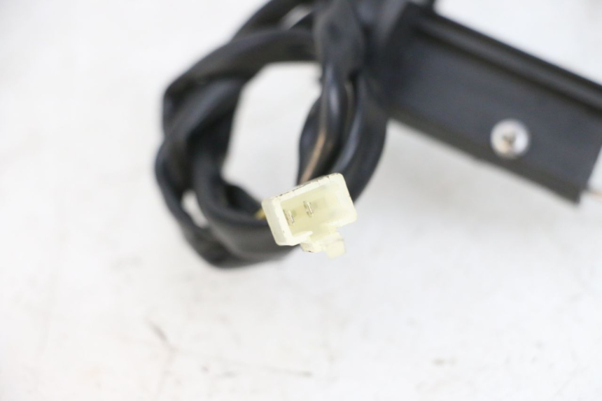 photo de DEPOSITO NIVEL PEUGEOT TWEET PRO EFI 4T 50 (2021 - 2022) - Otra perspectiva