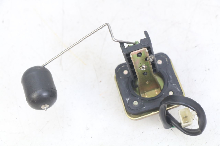 photo de INDICADOR DE NIVEL DE COMBUSTIBLE PEUGEOT TWEET 125 (2018 - 2021) - Zoom estado de uso