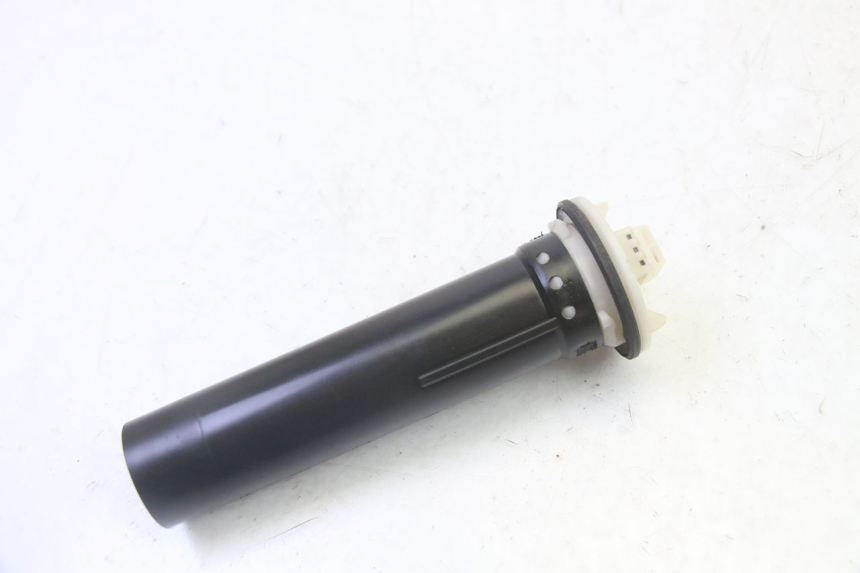 photo de INDICADOR DE NIVEL DE COMBUSTIBLE PIAGGIO VESPA S 2T 50 (2007 - 2014) - Otra perspectiva