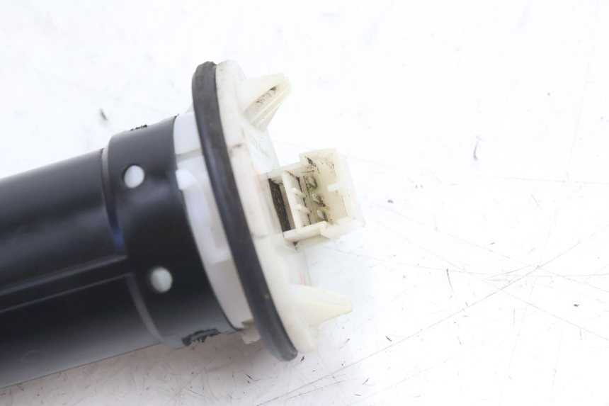 photo de INDICADOR DE NIVEL DE COMBUSTIBLE PIAGGIO VESPA S 2T 50 (2007 - 2014) - Detalle de la pieza
