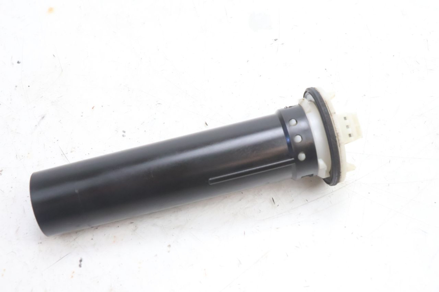 photo de INDICADOR DE NIVEL DE COMBUSTIBLE PIAGGIO VESPA S 2T 50 (2007 - 2014) - Otra perspectiva