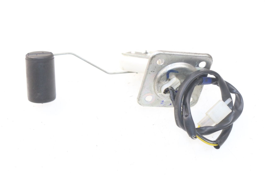 photo de INDICADOR DE NIVEL DE COMBUSTIBLE PIAGGIO VESPA SPRINT 2T 50 (2014 - 2018) - Zoom estado de uso