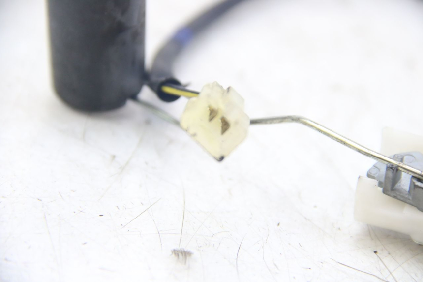 photo de INDICADOR DE NIVEL DE COMBUSTIBLE PIAGGIO VESPA SPRINT 2T 50 (2014 - 2018) - Primer plano técnico