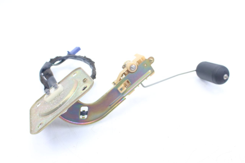 photo de INDICADOR DE NIVEL DE COMBUSTIBLE HONDA VFR FI RC46 800 (1998 - 2001) - Otra perspectiva