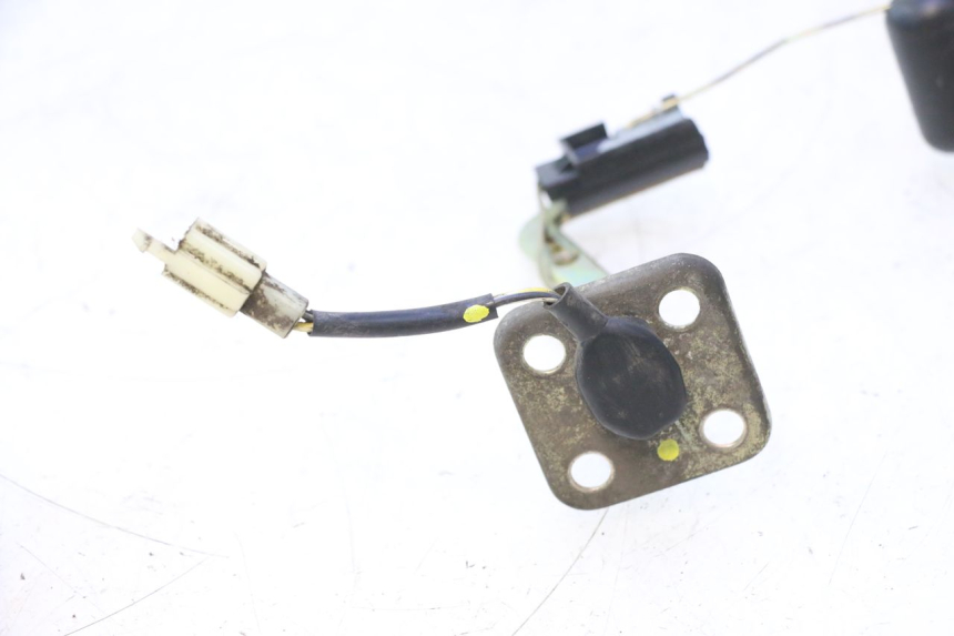 photo de INDICADOR DE NIVEL DE COMBUSTIBLE PEUGEOT VIVACITY NEW 2T 50 (2008 - 2017) - Zoom estado de uso