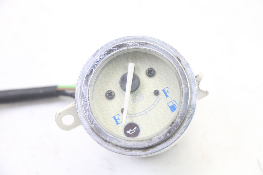 photo de DEPOSITO NIVEL YAMAHA WHY 50 (1998 - 2000) - Detalle de la pieza