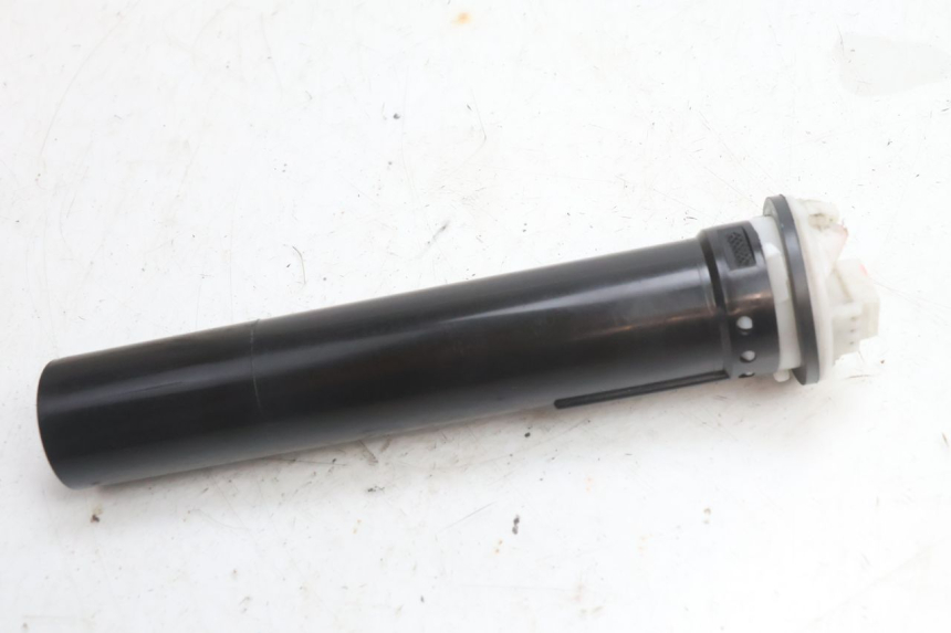 photo de DEPOSITO NIVEL YAMAHA X-MAX XMAX 125 (2010 - 2013) - Zoom estado de uso