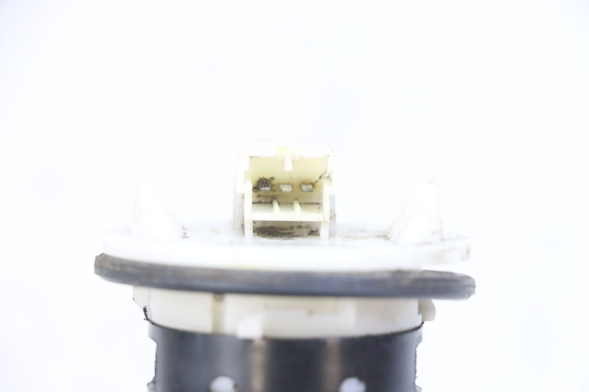 photo de INDICADOR DE NIVEL DE COMBUSTIBLE PIAGGIO X10 125 (2012 - 2017) - Otra perspectiva