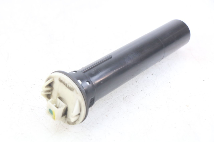 photo de INDICADOR DE NIVEL DE COMBUSTIBLE PIAGGIO XEVO - X EVO 125 (2007 - 2017) - Vista principal