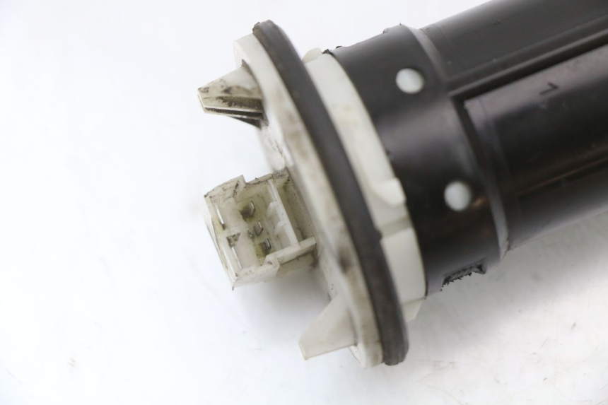 photo de INDICADOR DE NIVEL DE COMBUSTIBLE PIAGGIO XEVO - X EVO 125 (2007 - 2017) - Detalle de la pieza