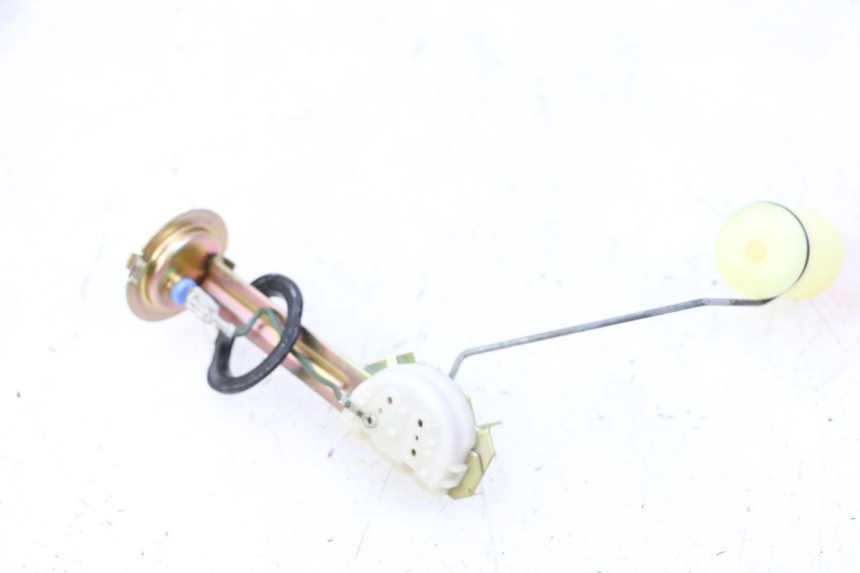 photo de DEPOSITO NIVEL YAMAHA YP MAJESTY 125 (2002 - 2006) - Vista principal