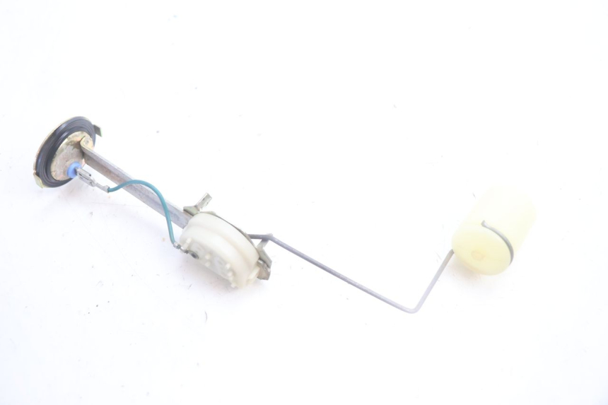 photo de DEPOSITO NIVEL YAMAHA YP MAJESTY 125 (2002 - 2006) - Otra perspectiva