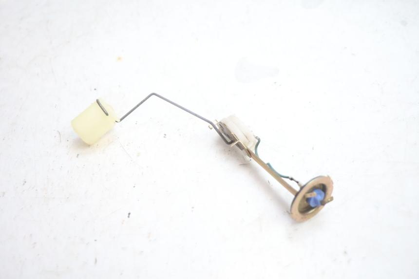 photo de DEPOSITO NIVEL YAMAHA YP MAJESTY 125 (2002 - 2006) - Zoom estado de uso