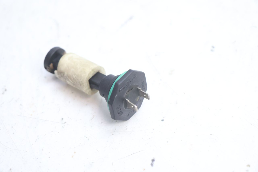 photo de INDICADOR DE NIVEL DE COMBUSTIBLE PIAGGIO ZIP 4T 50 (2018 - 2020) - Zoom estado de uso