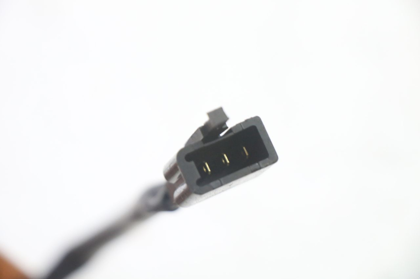 photo de INDICADOR DE NIVEL DE ACEITE KYMCO AGILITY NAKED RENOUVO 2T 50 (2011 - 2018) - Primer plano técnico