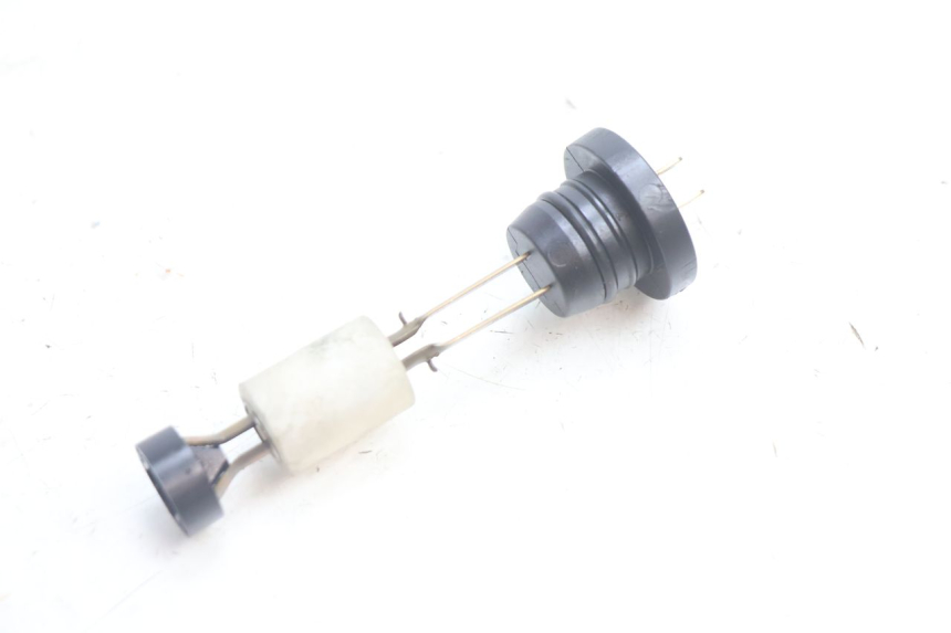 photo de INDICADOR DE NIVEL DE ACEITE PEUGEOT BUXY 50 (1993 - 1998) - Zoom estado de uso