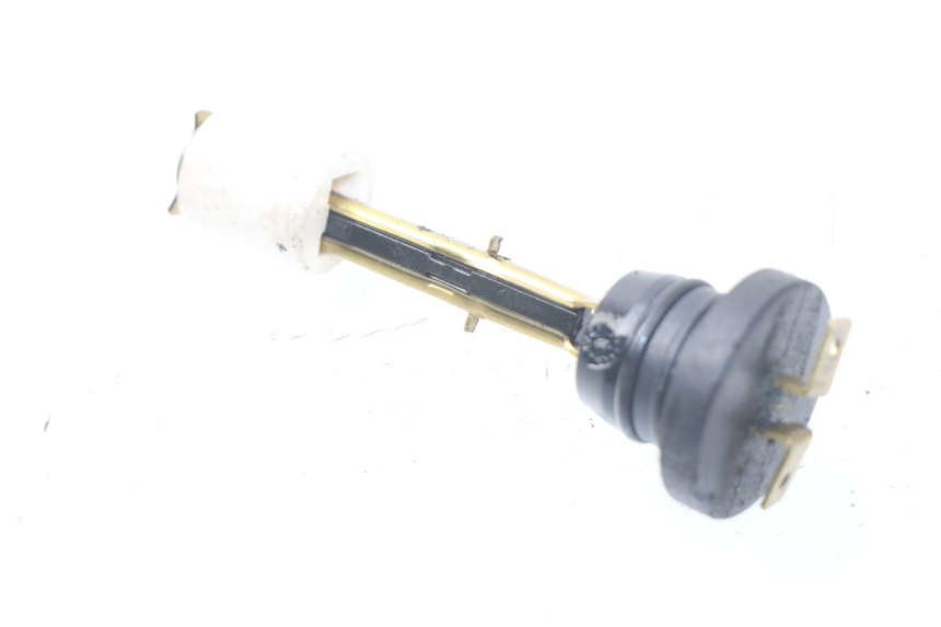 photo de INDICADOR DE NIVEL DE ACEITE YAMAHA BW'S 50 (2004 - 2017) - Vista principal