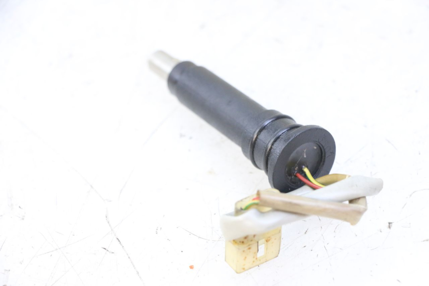 photo de DEPOSITO ACEITE NIVEL DERBI SENDA R X-TREME 50 (2006 - 2010) - Detalle de la pieza