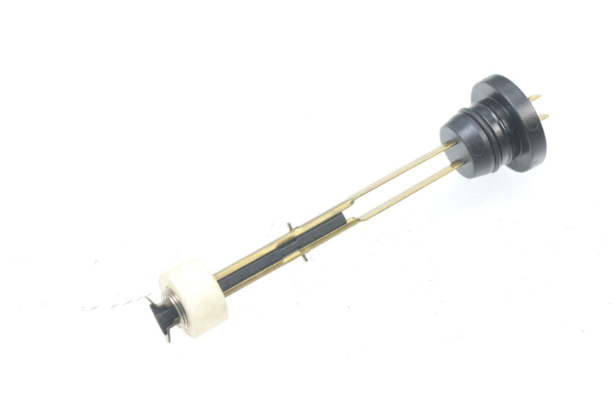 photo de DEPOSITO ACEITE NIVEL PEUGEOT ELYSEO 50 (1998 - 2001) - Detalle de la pieza