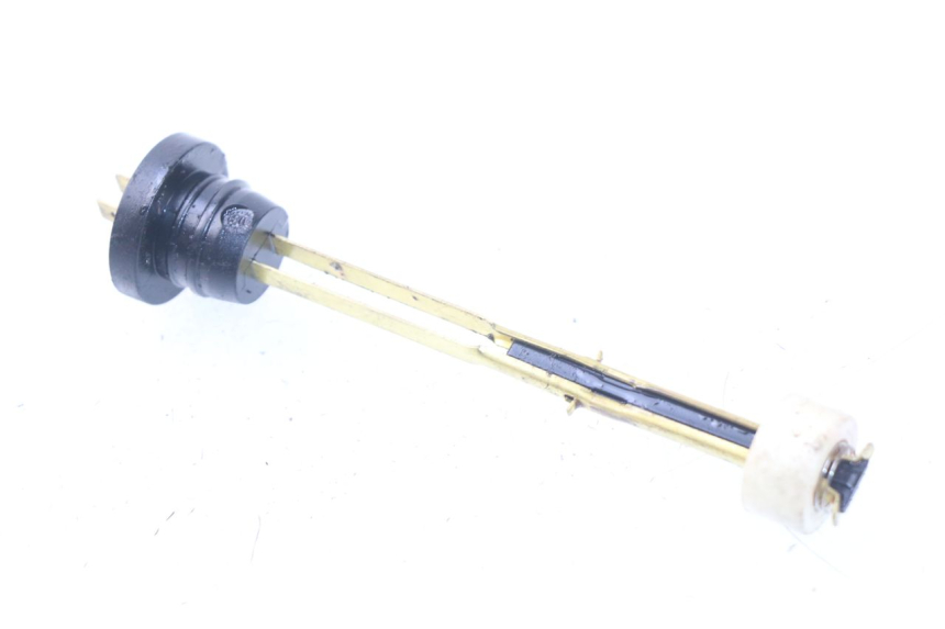 photo de INDICADOR DE NIVEL DE ACEITE PEUGEOT ELYSTAR 50 (2002 - 2014) - Zoom estado de uso