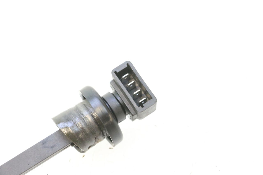 photo de INDICADOR DE NIVEL DE ACEITE PIAGGIO FLY 2T 50 (2004 - 2017) - Detalle de la pieza
