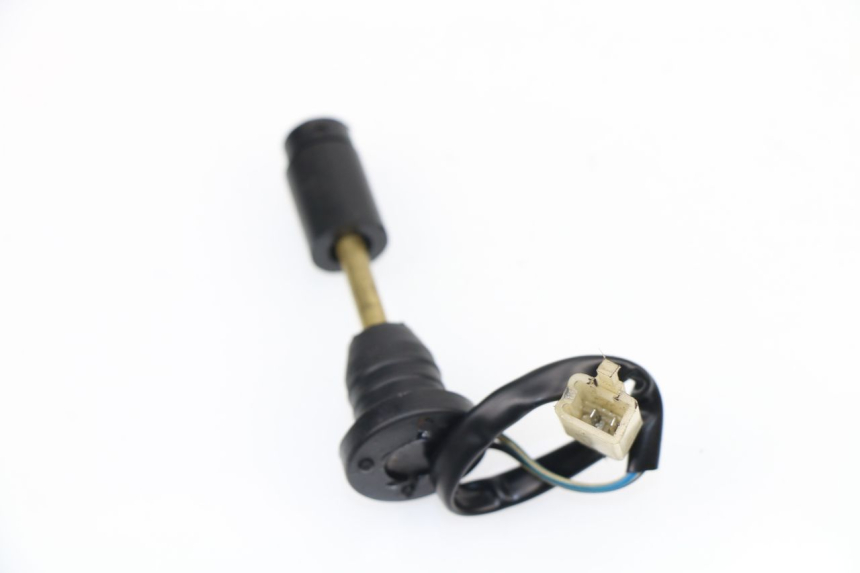 photo de DEPOSITO ACEITE NIVEL GENERIC CRACKER 50 (2005 - 2008) - Zoom estado de uso